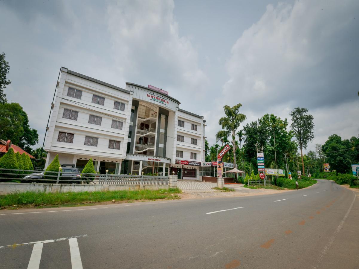 Wayanadia Resort Hotel Ambalavayal エクステリア 写真