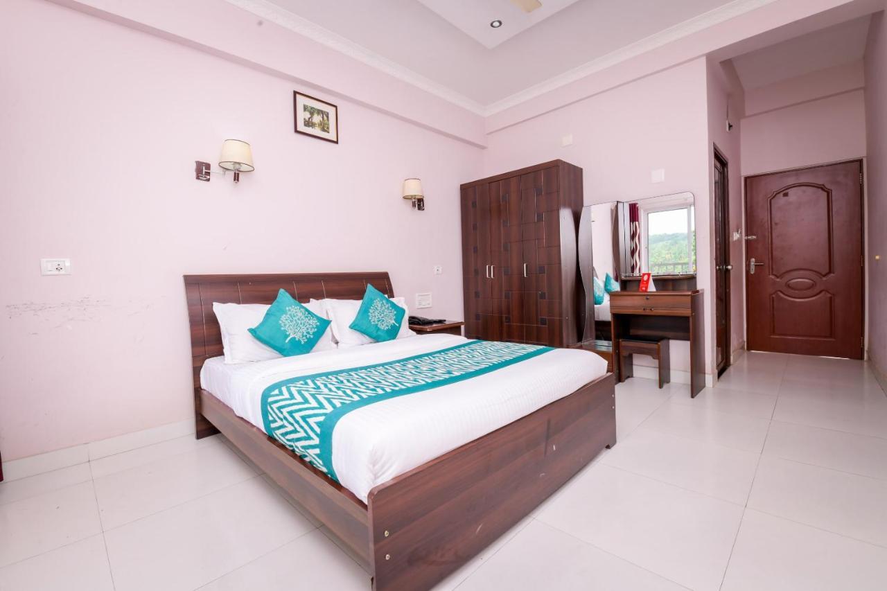 Wayanadia Resort Hotel Ambalavayal エクステリア 写真